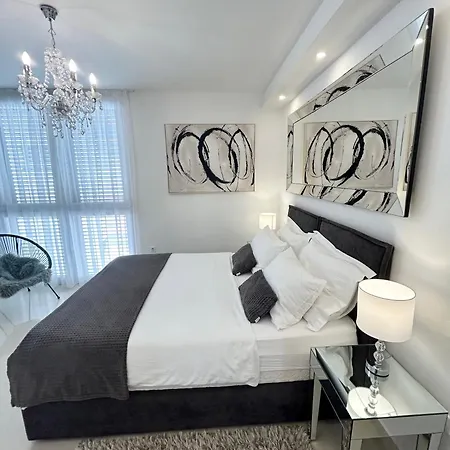 Guest house Kiko Luxury Living 4*