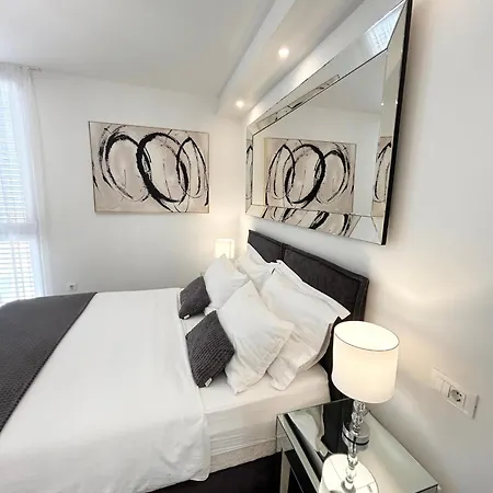 Kiko Luxury Living 4*
