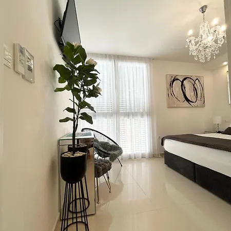 Kiko Luxury Living ザダル